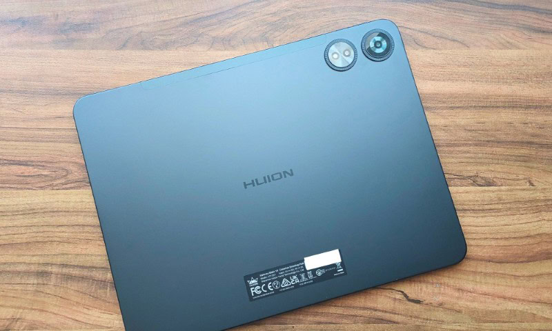 Huion Kamvas Slate 13 Review: A QHD Android Drawing Tablet For